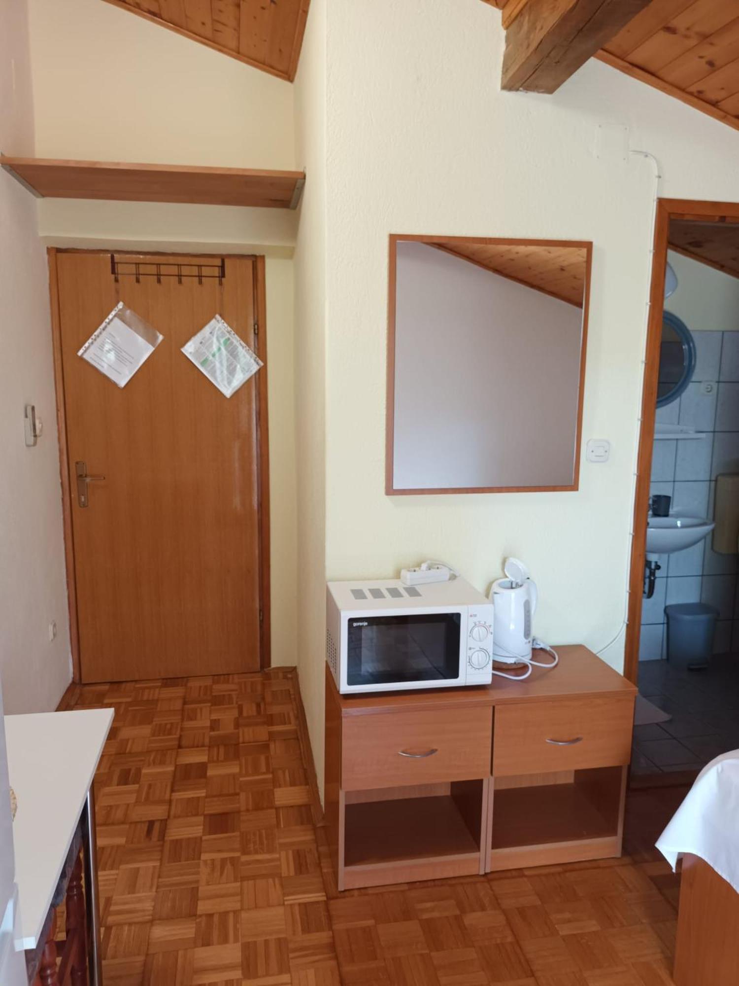 Apartment Mrkic บีโอกราดนาโมรู ภายนอก รูปภาพ
