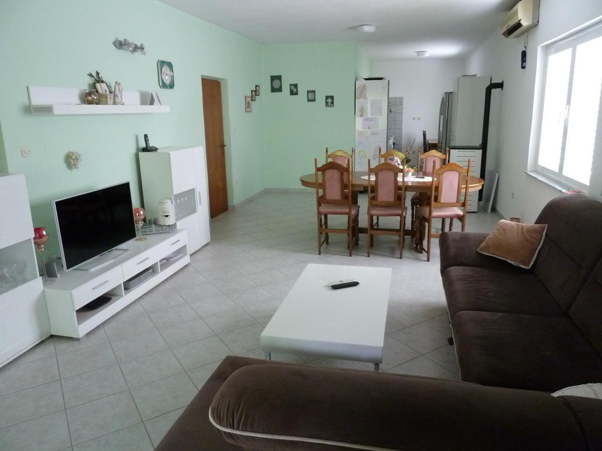 Apartment Mrkic บีโอกราดนาโมรู ภายนอก รูปภาพ
