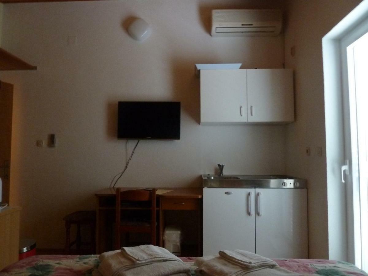 Apartment Mrkic บีโอกราดนาโมรู ภายนอก รูปภาพ